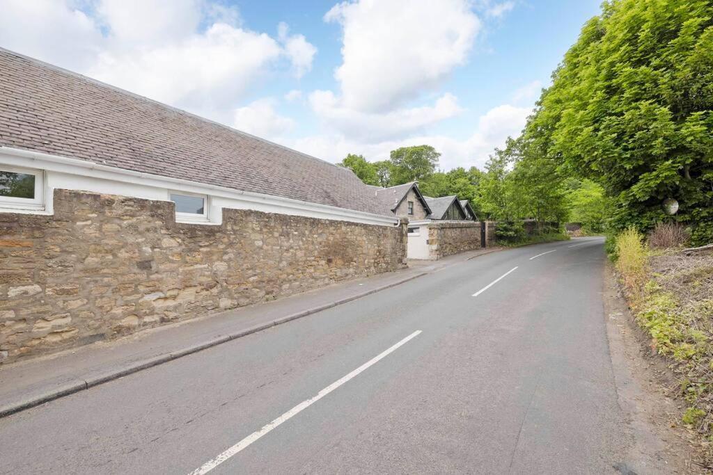 Two Bedroom Country Cottage With Parking Musselburgh Extérieur photo