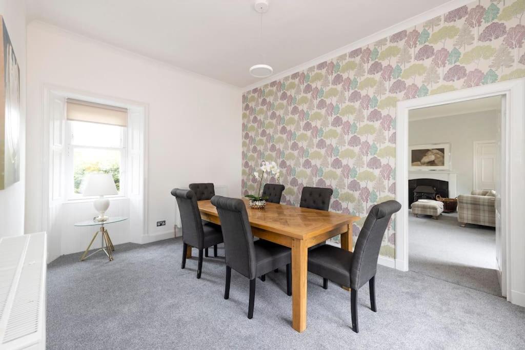 Two Bedroom Country Cottage With Parking Musselburgh Extérieur photo